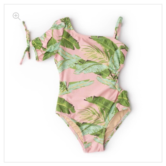 Little girls  one swimsuit - Picture 1 of 6